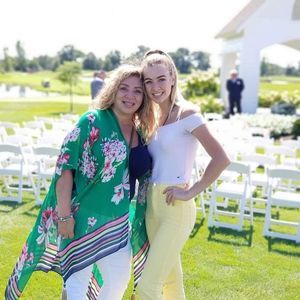 Meet your Posher, Nina